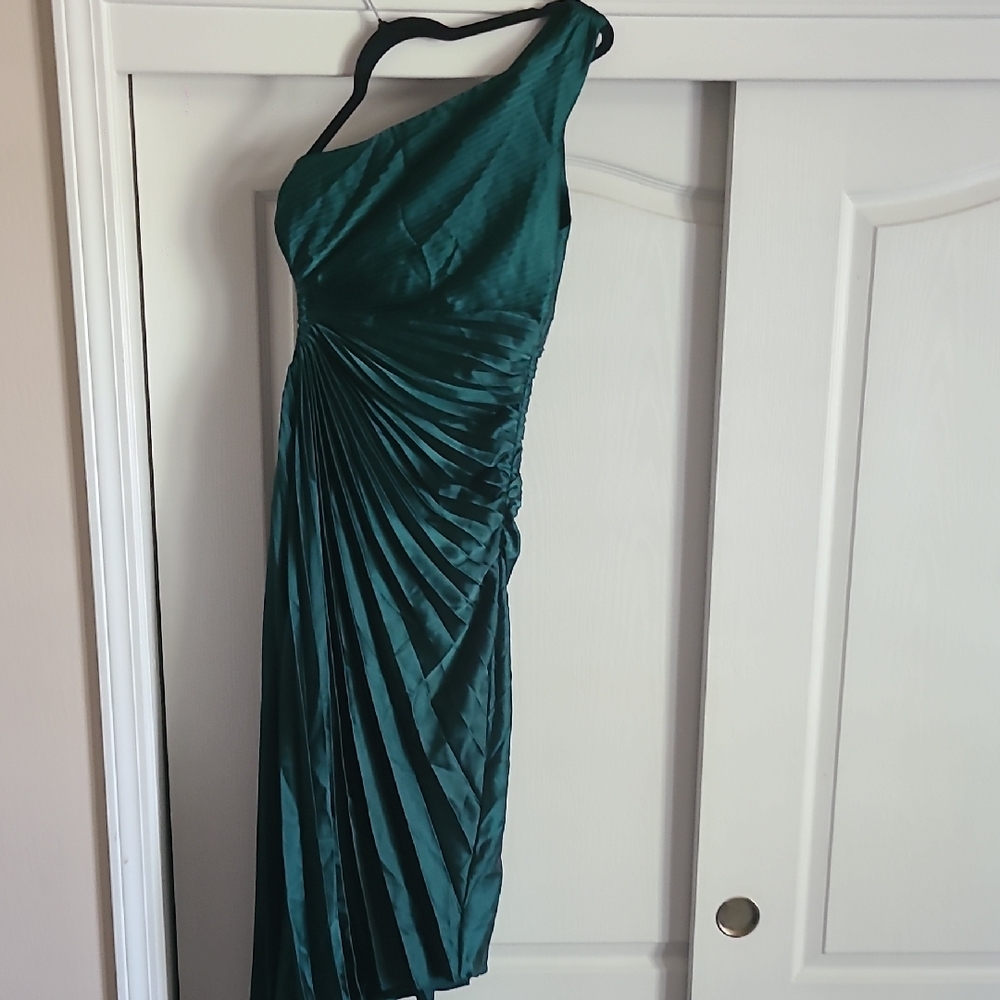 Fashion Nova One-Shoulder Teal Satin Ruched Dress